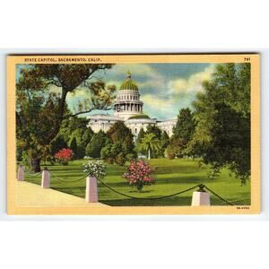 State Capitol Building Sacramento California Postcard Linen Vintage Unused
